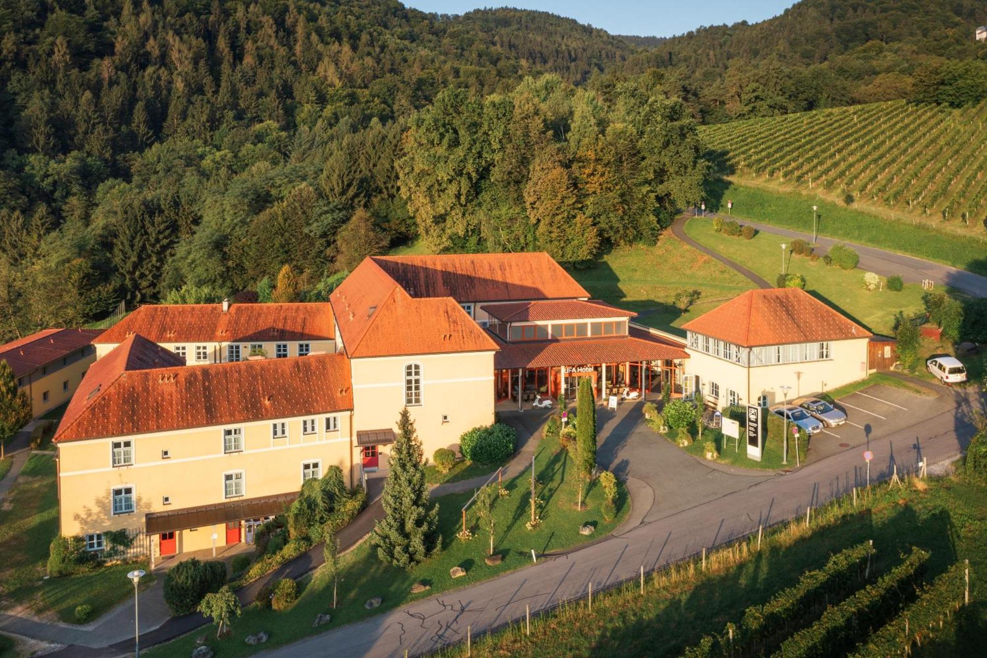 Jufa Hotel Deutschlandsberg Exterior photo